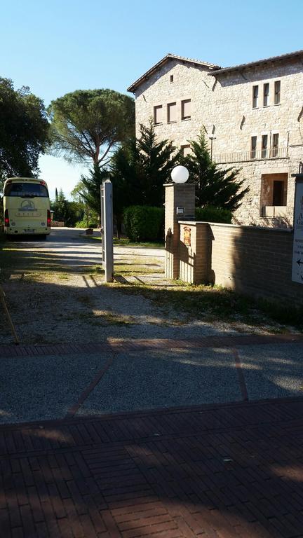 Assisi Garden Hotell Eksteriør bilde